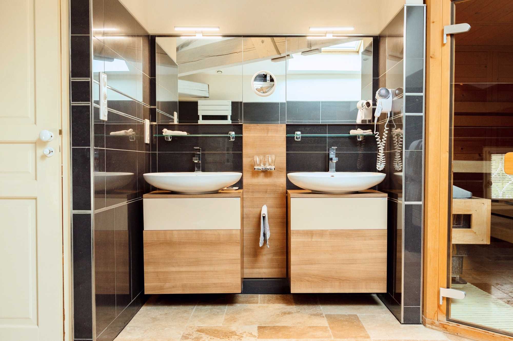 Cabernet Wellness Suite